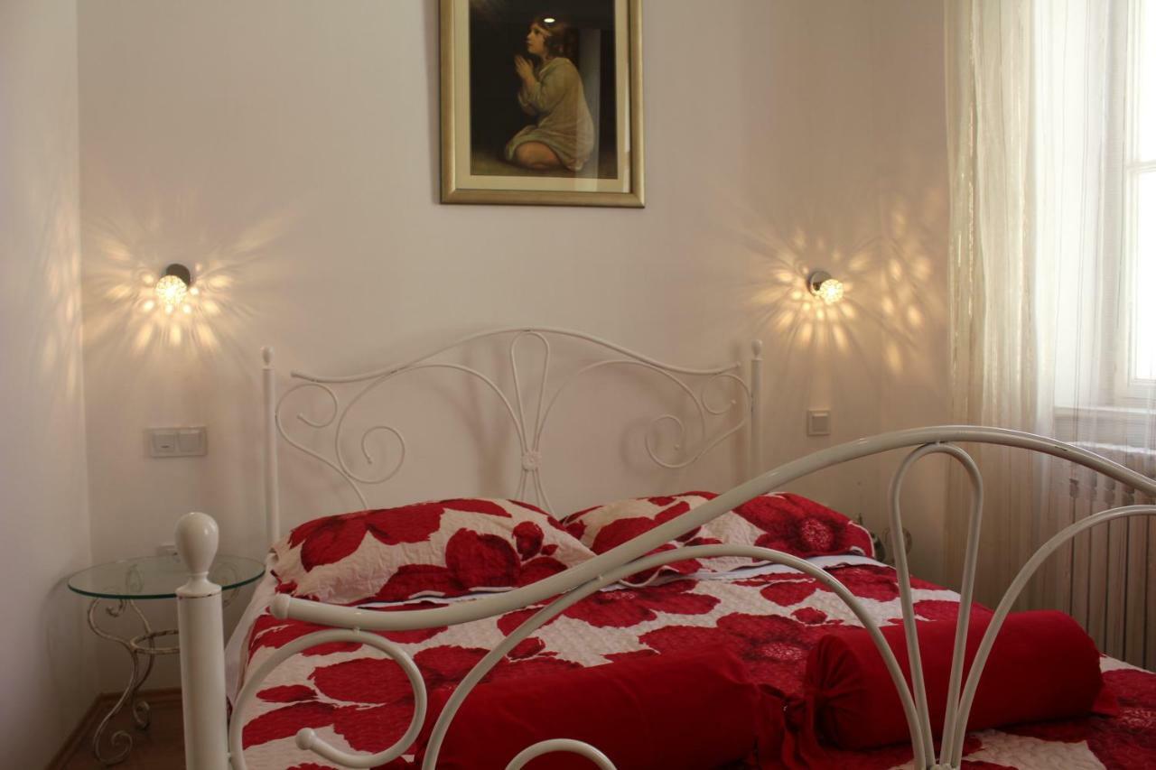 Rose & Margaret Kallina Zagreb Exterior foto